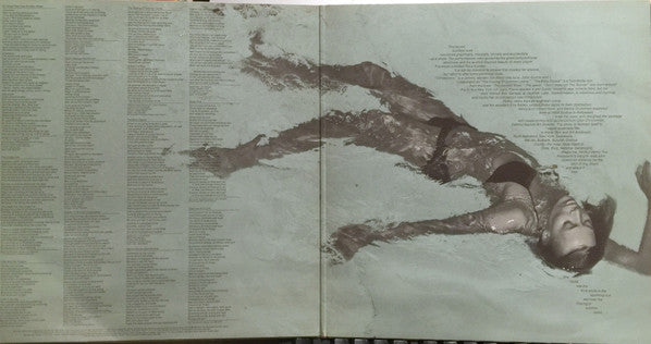 Joni Mitchell : The Hissing Of Summer Lawns (LP, Album, Gat)