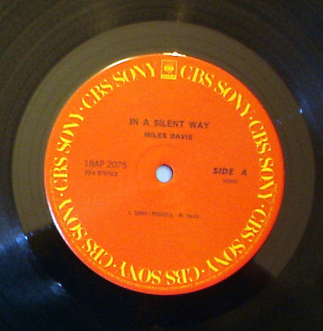 Miles Davis : In A Silent Way (LP, Album, RE)