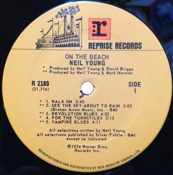 Neil Young : On The Beach (LP, Album)