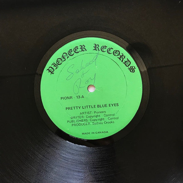 The Pioneers : Pretty Little Blue Eyes (12")