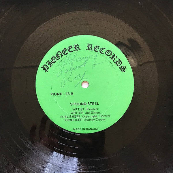 The Pioneers : Pretty Little Blue Eyes (12")