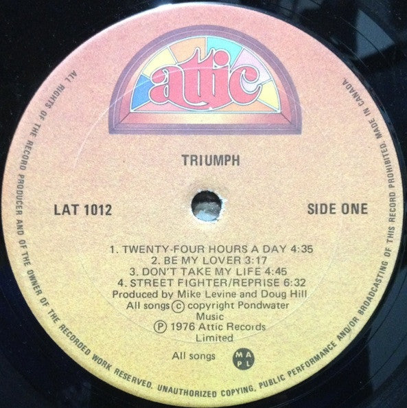 Triumph (2) : Triumph (LP, Album, RE)