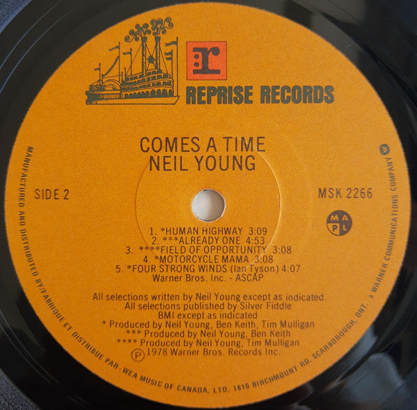 Neil Young : Comes A Time (LP, Album)